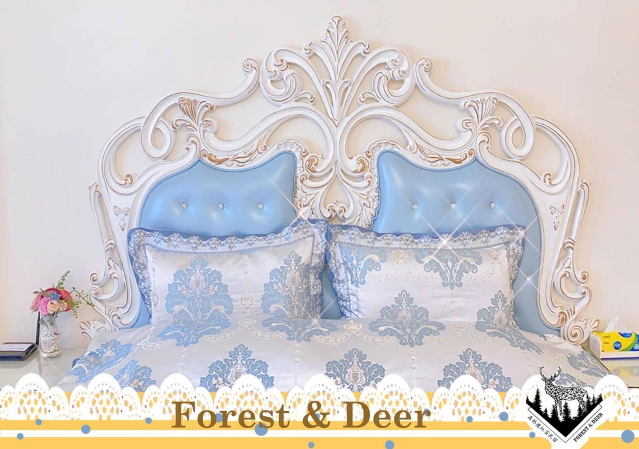Forest Deer Black Tea Homestay Tainan Zewnętrze zdjęcie